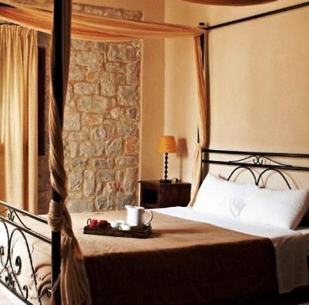 Vlyhada Guesthouse Pírgos Dhiroú Zewnętrze zdjęcie