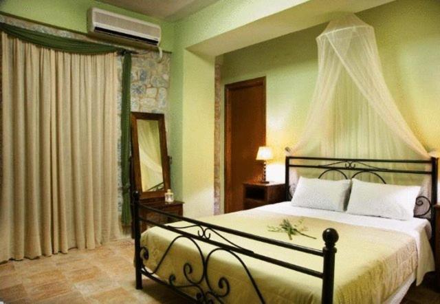 Vlyhada Guesthouse Pírgos Dhiroú Pokój zdjęcie